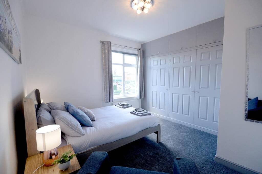 Villa Renovated House Near Darlington Train Station. Exterior foto
